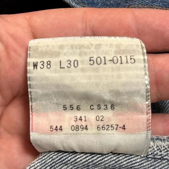 Vintage Levi's 501 USA BlueButton Fly Jeans Size Mens 38x 30
